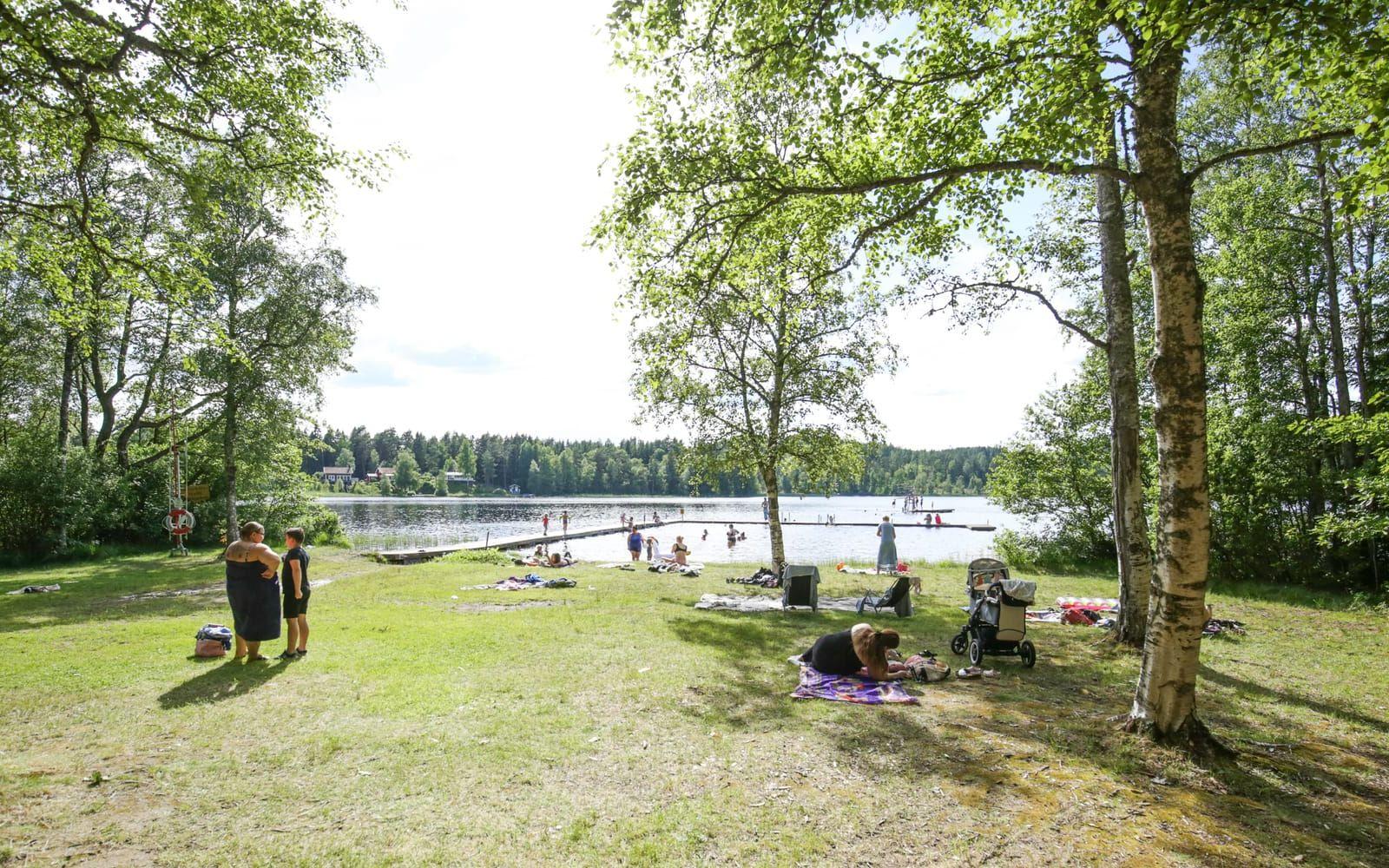 Storsjön, Vårgårda kommun: 22,7 grader (uppmätt 29 juni).
