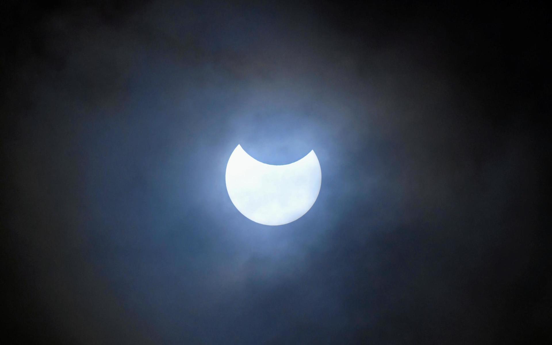Bert Swenzon lyckades fånga den partiella solförmörkelsen torsdagen den 10 juni 2021 på bild.
