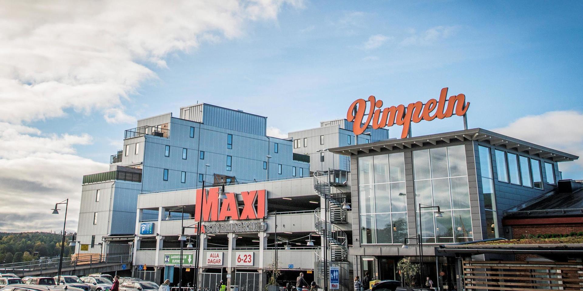 Under torsdagen stoppades en kvinna under ett stöldförsök på Ica Maxi i Alingsås.